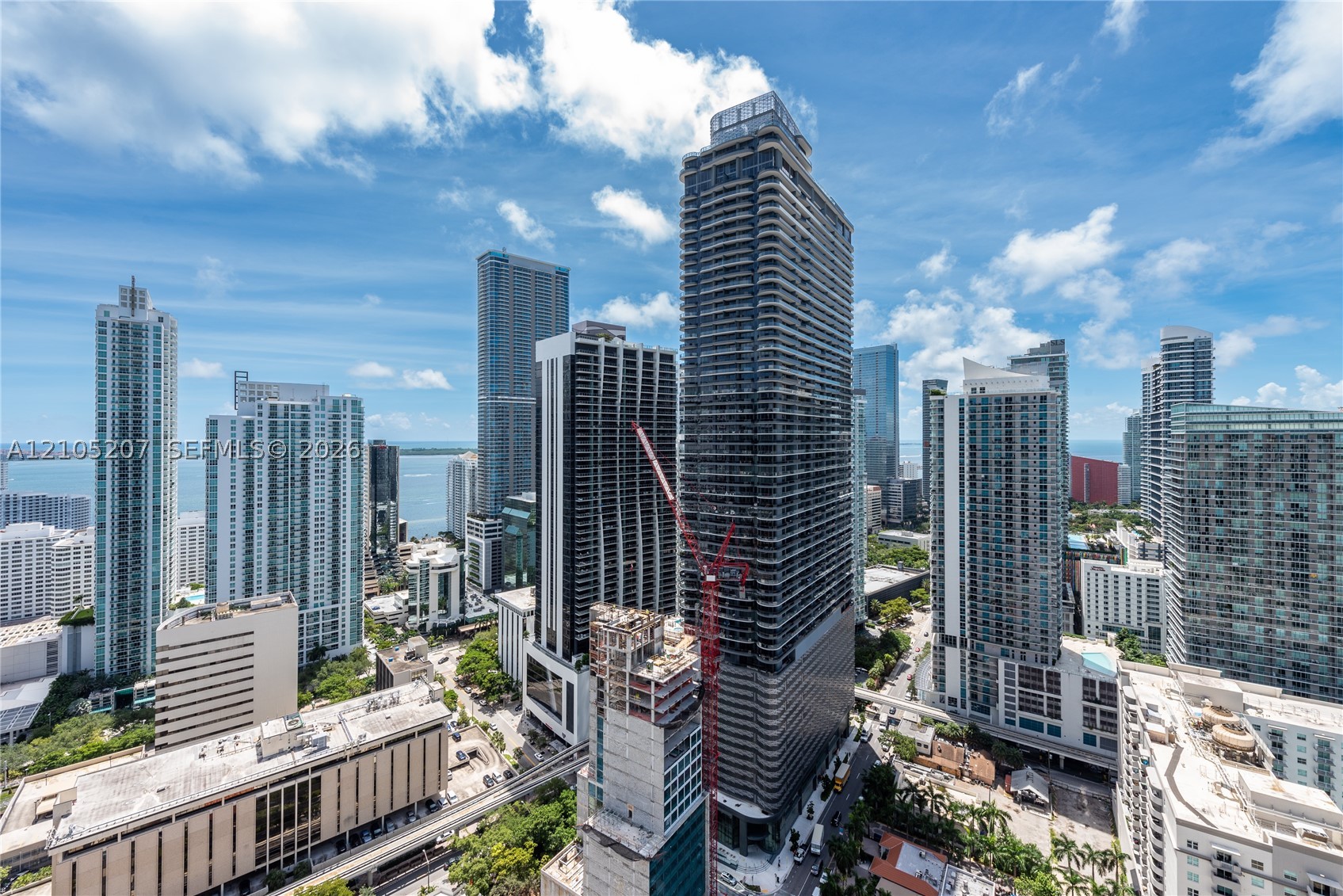 45 SW 9th St #3606, Miami FL 33130