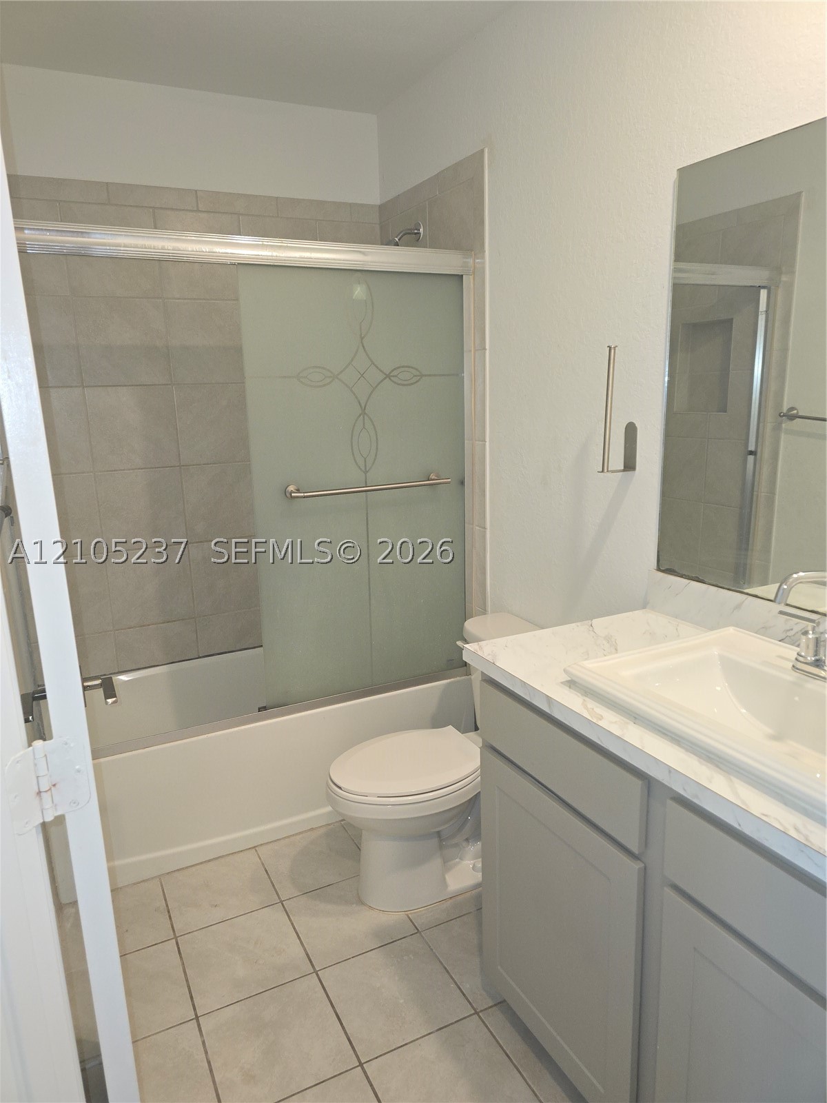 1141 NW 208th Ter, Miami Gardens FL 33169