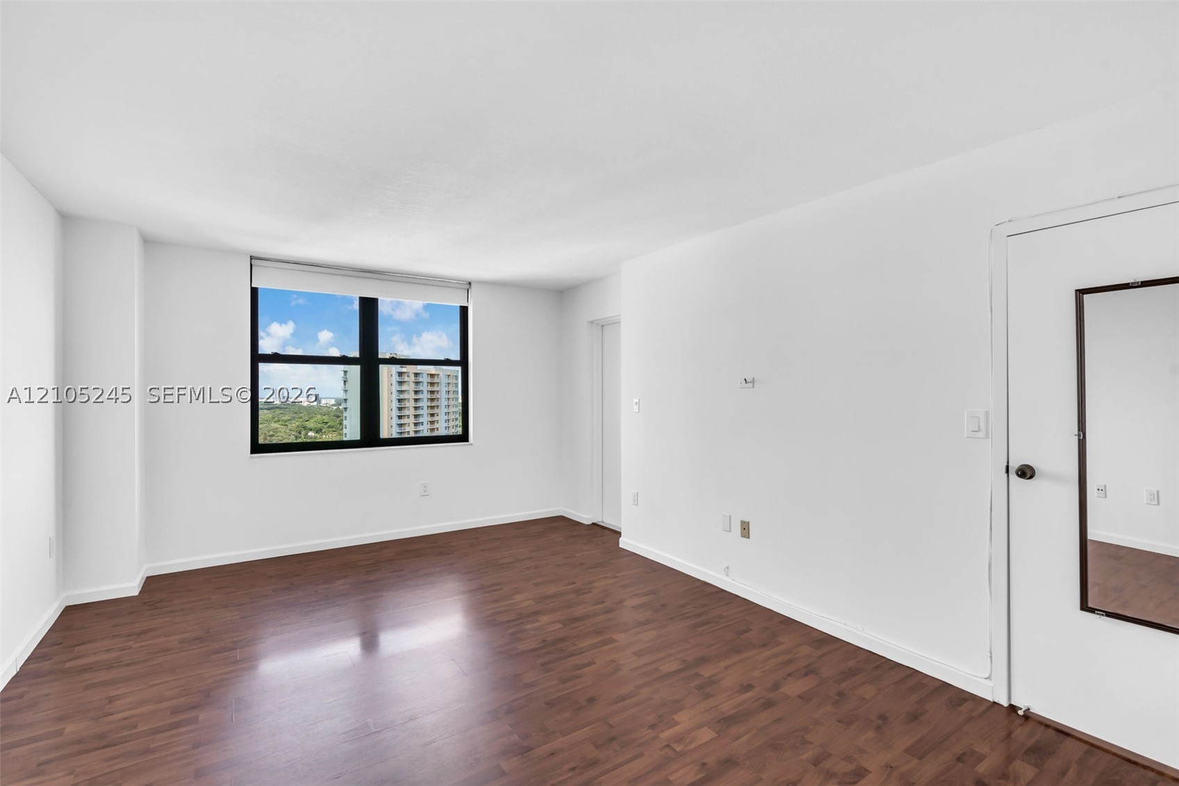2333 Brickell Ave #2708, Miami FL 33129