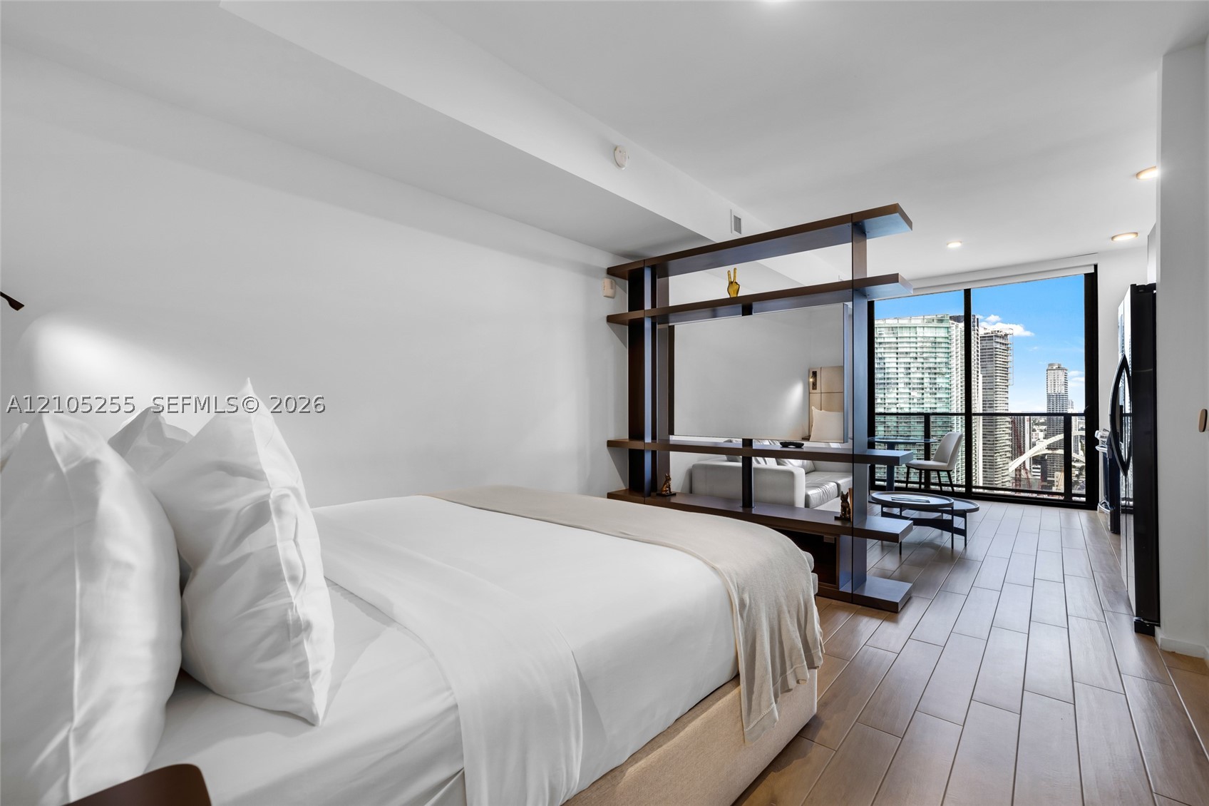 398 NE 5th St #3508, Miami FL 33132