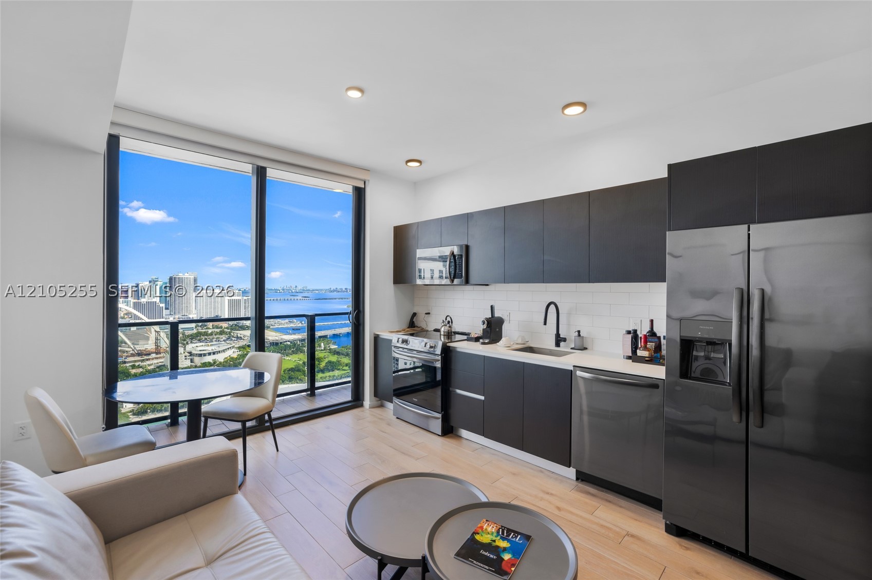 398 NE 5th St #3508, Miami FL 33132