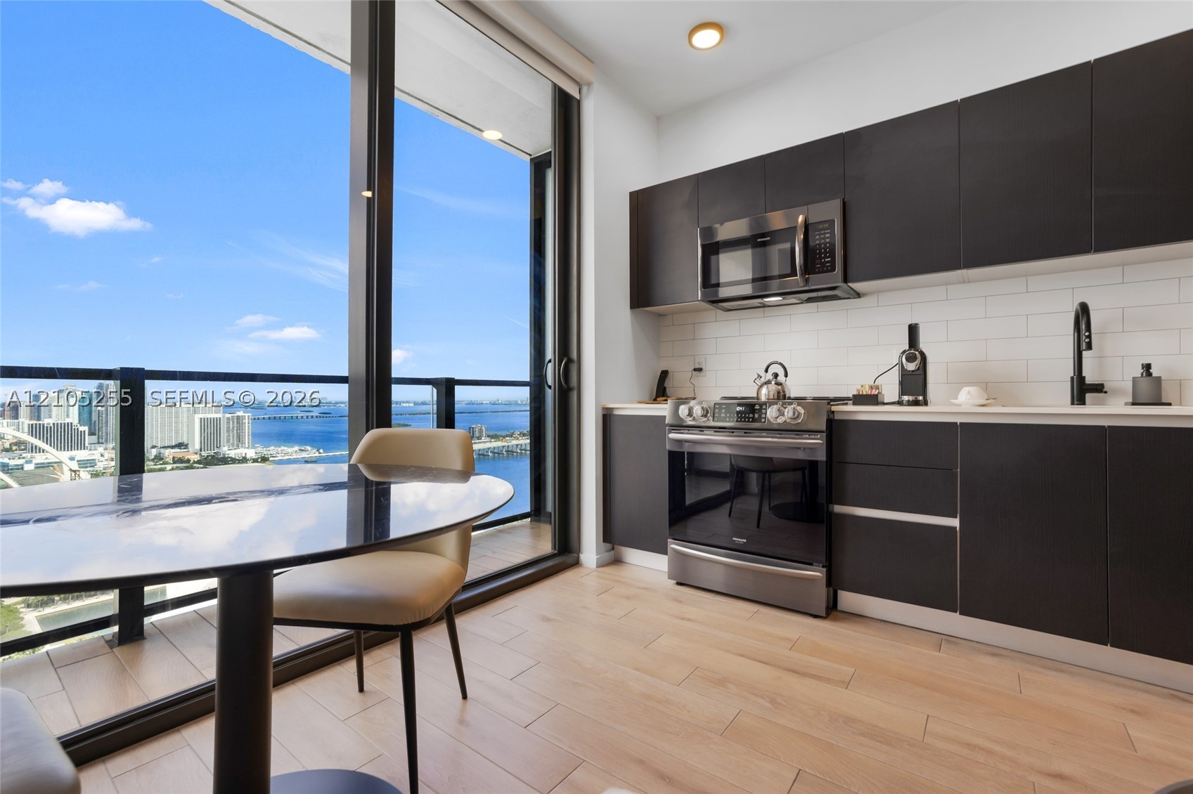 398 NE 5th St #3508, Miami FL 33132