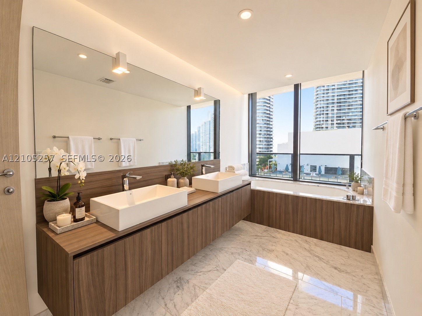 1000 Brickell Plz #2415, Miami FL 33131