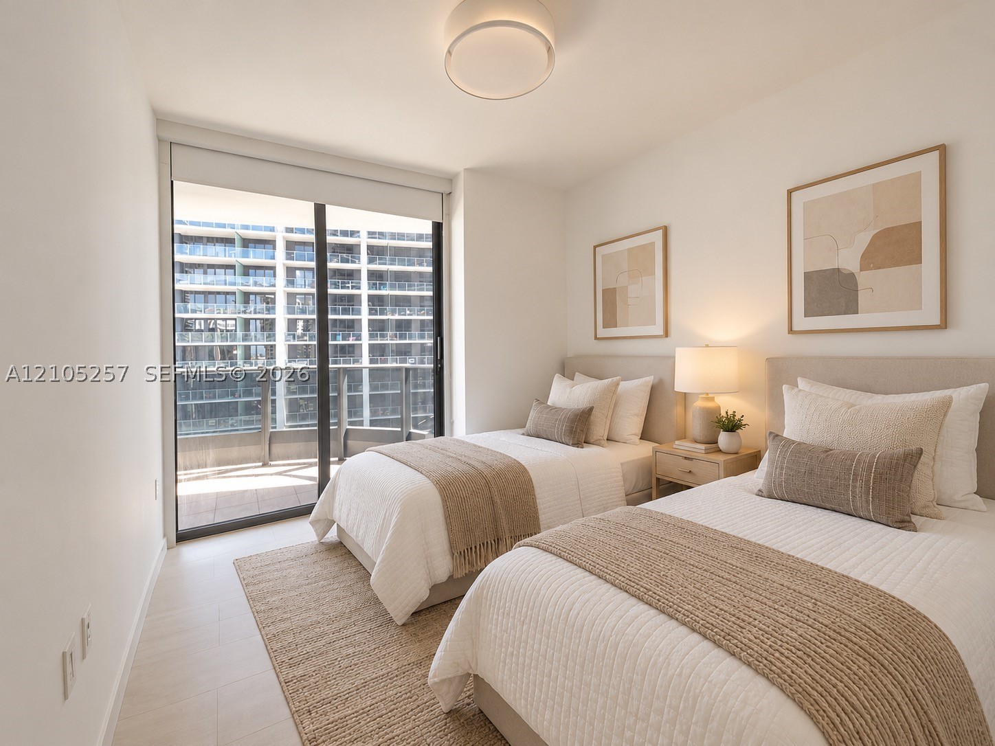 1000 Brickell Plz #2415, Miami FL 33131