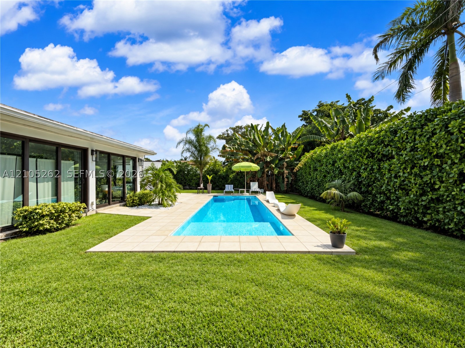 2130 Alamanda Dr, North Miami FL 33181