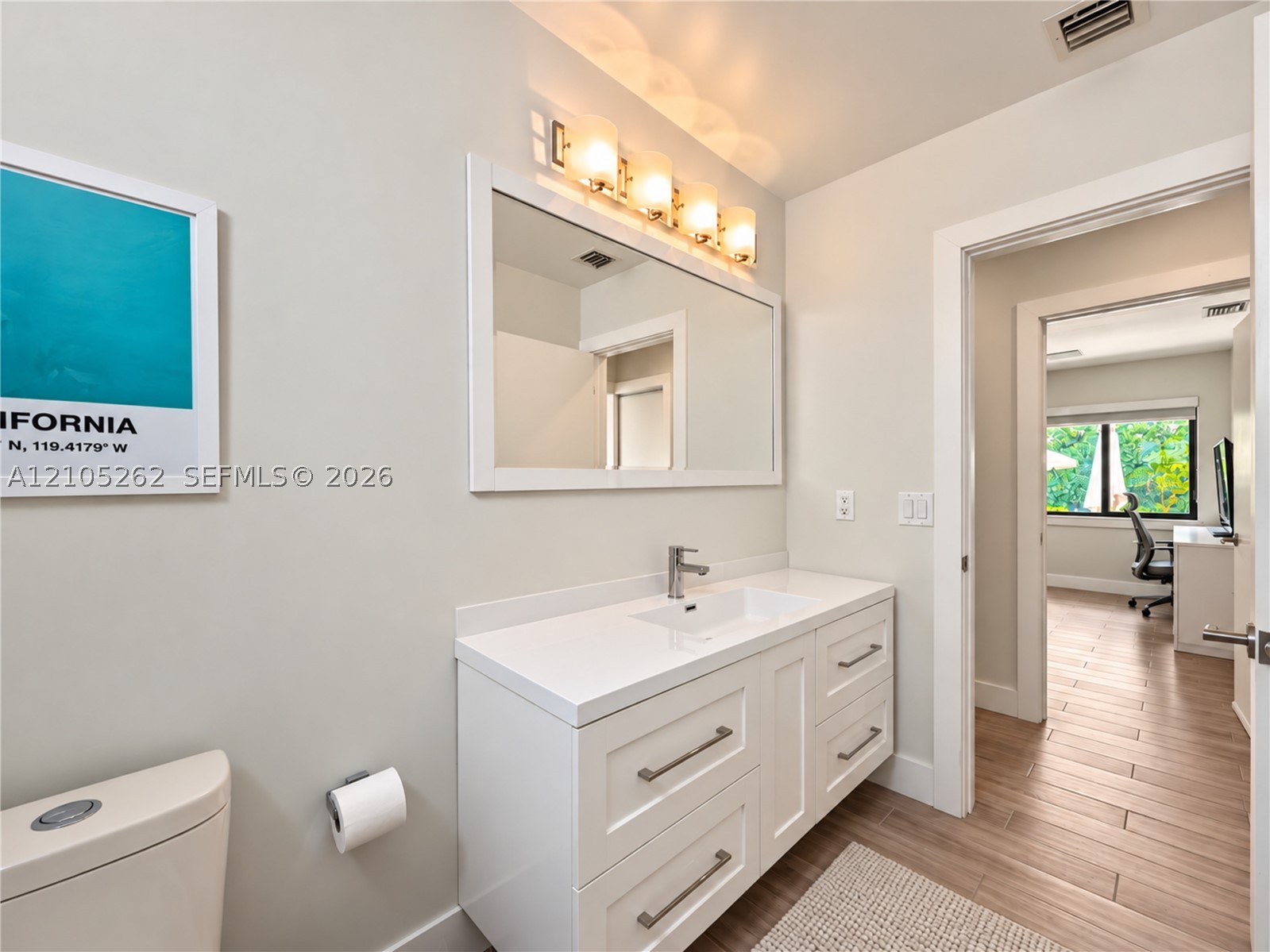 2130 Alamanda Dr, North Miami FL 33181