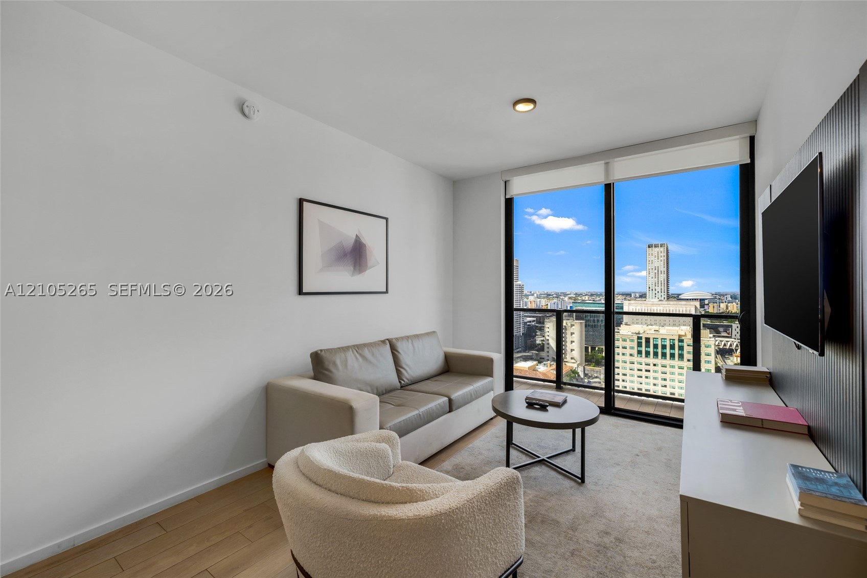 398 NE 5th St #2219, Miami FL 33132