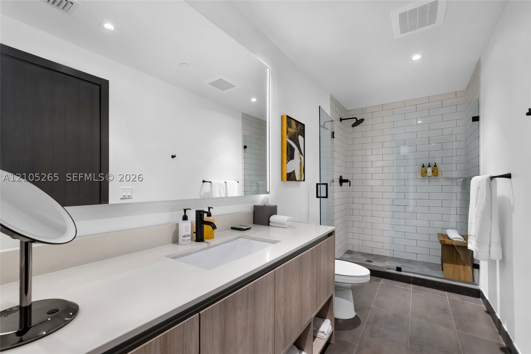 398 NE 5th St #2219, Miami FL 33132