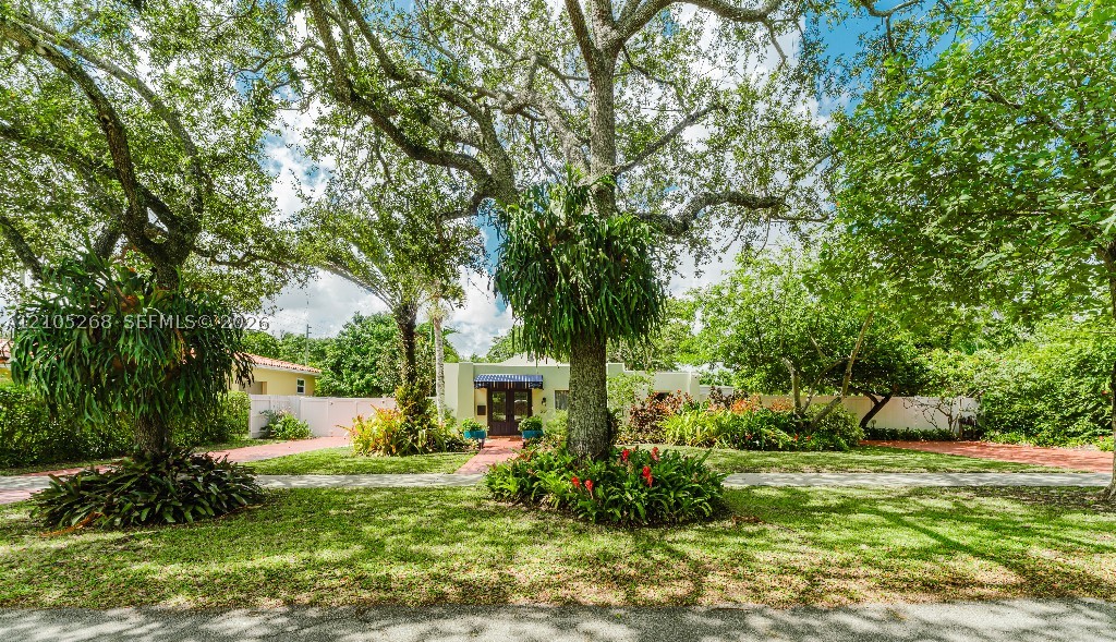 230 Miami Springs Ave, Miami Springs FL 33166