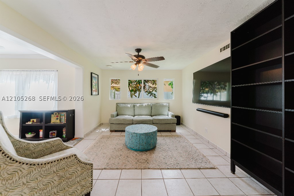 230 Miami Springs Ave, Miami Springs FL 33166