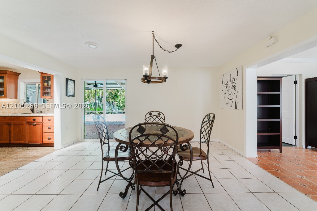 230 Miami Springs Ave, Miami Springs FL 33166