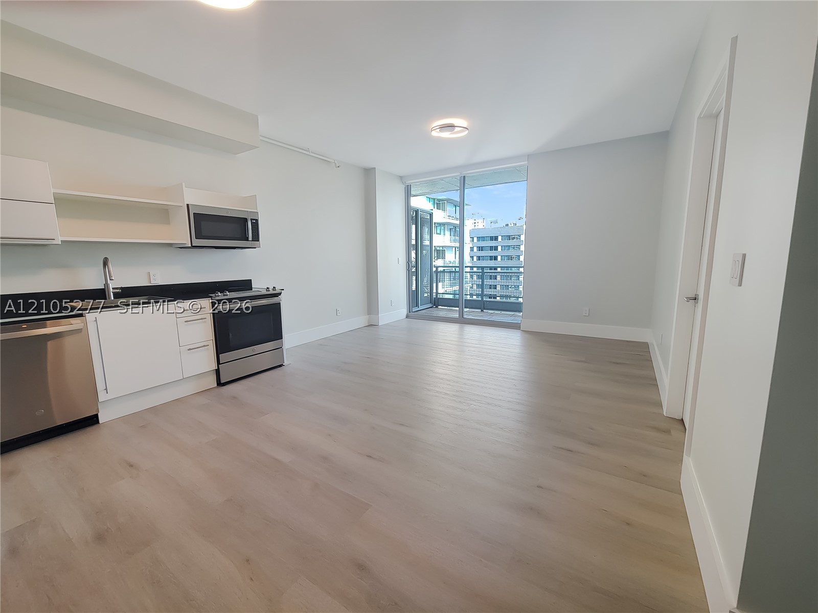 690 SW 1st Ct #2323, Miami FL 33130