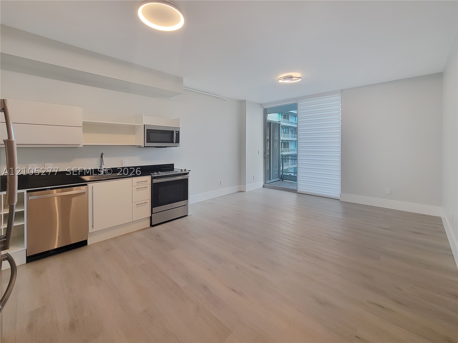 690 SW 1st Ct #2323, Miami FL 33130