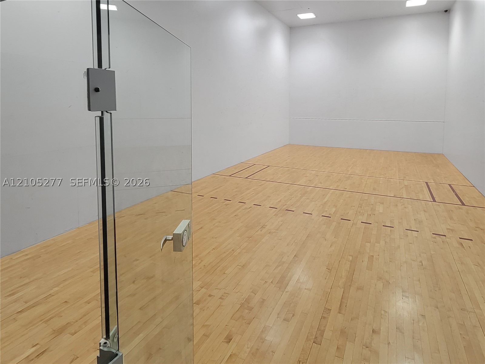 690 SW 1st Ct #2323, Miami FL 33130