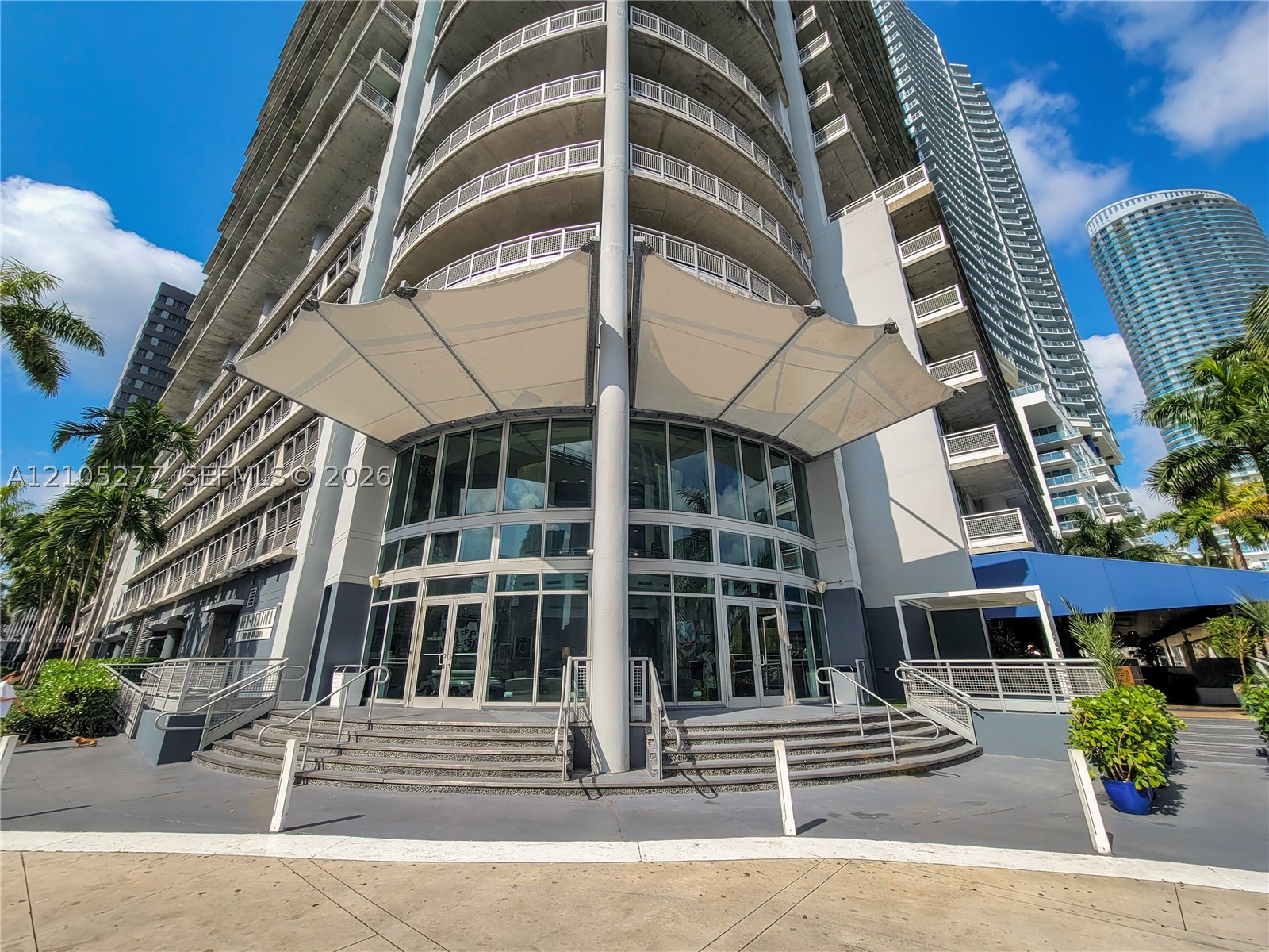 690 SW 1st Ct #2323, Miami FL 33130