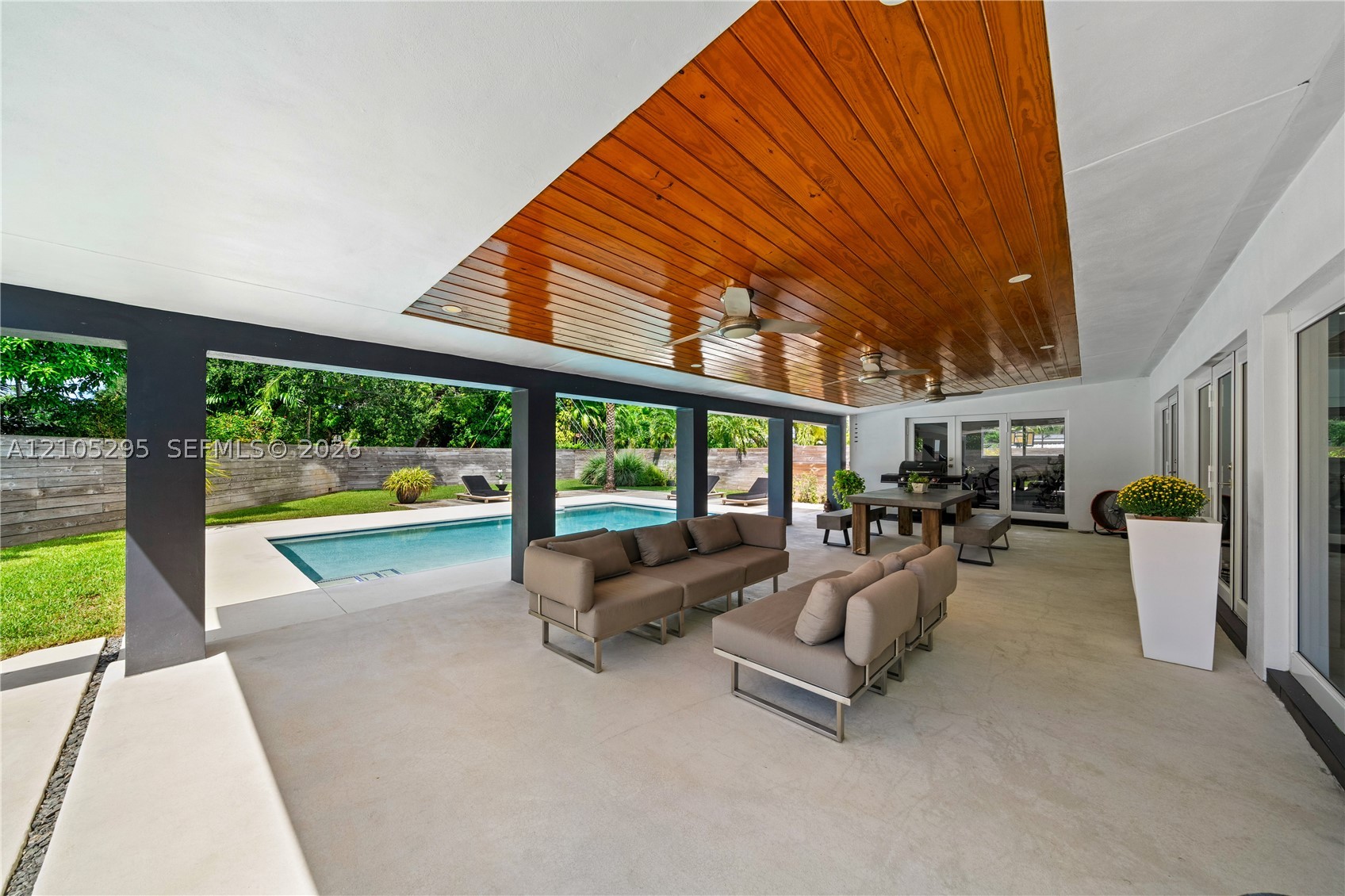 4750 SW 84th Ave, Miami FL 33155