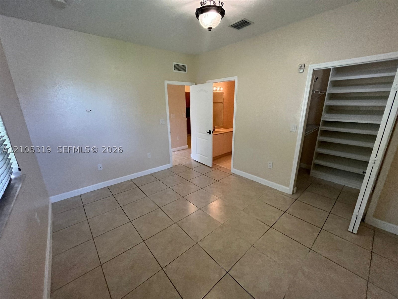1536 SE 26th St #205, Homestead FL 33035