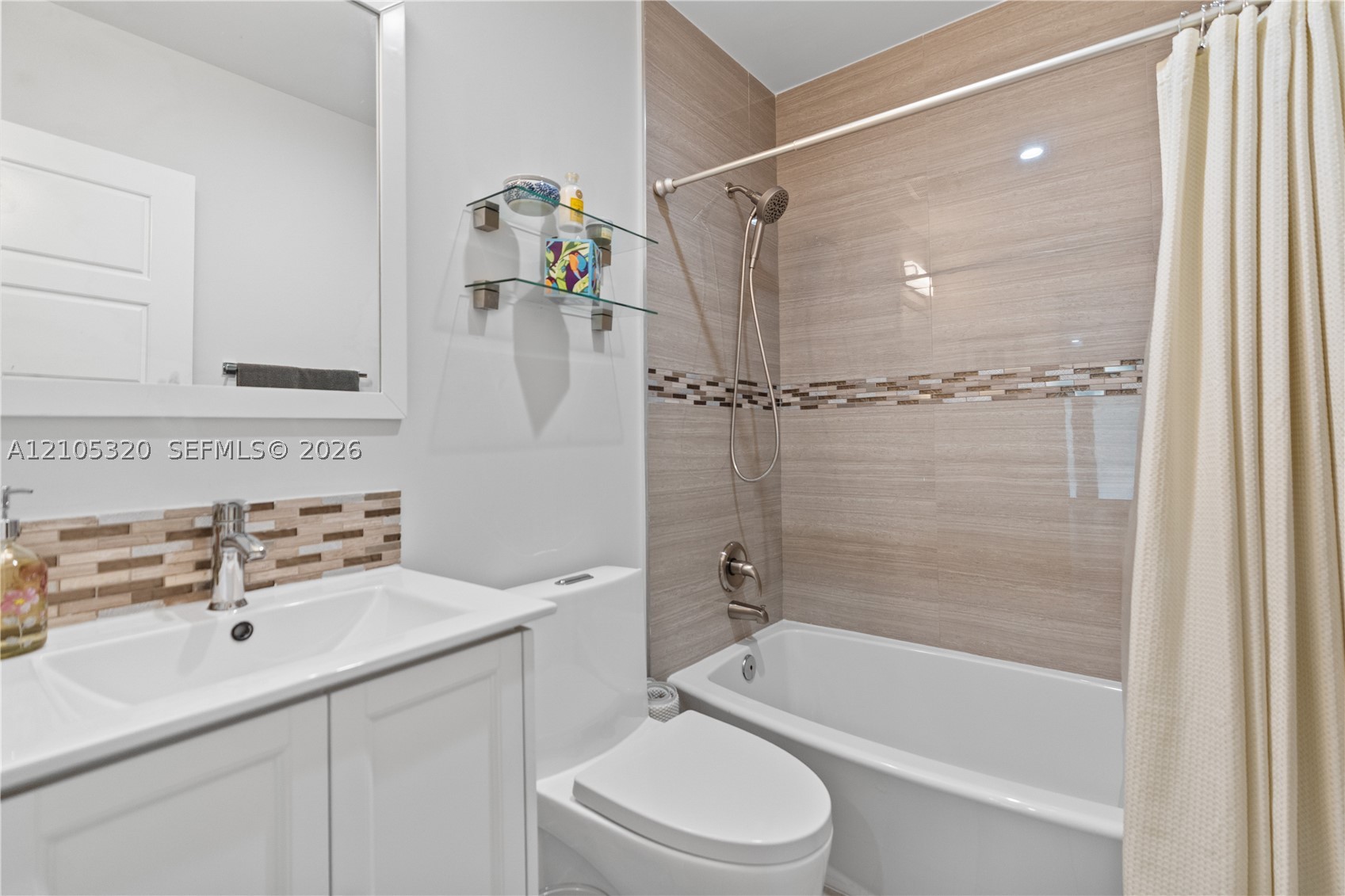6217 SW 16th St, West Miami FL 33155