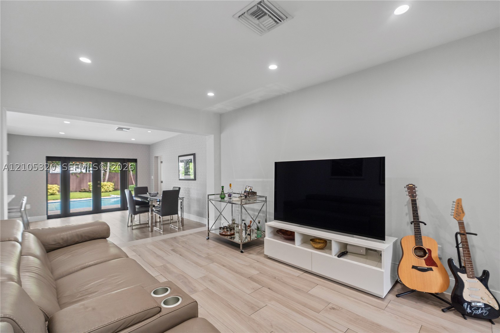 6217 SW 16th St, West Miami FL 33155