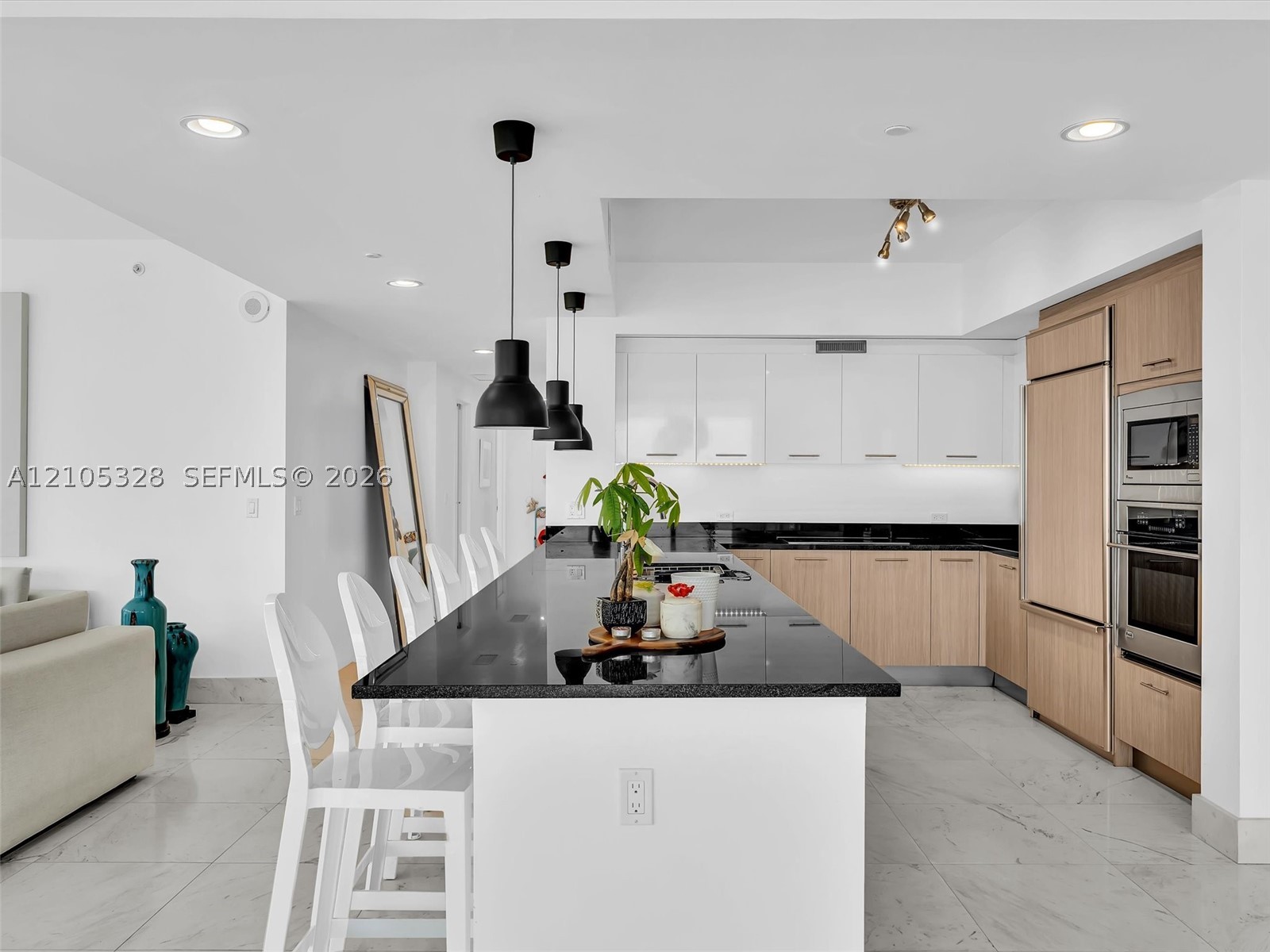 3951 S Ocean Dr #1901, Hollywood FL 33019