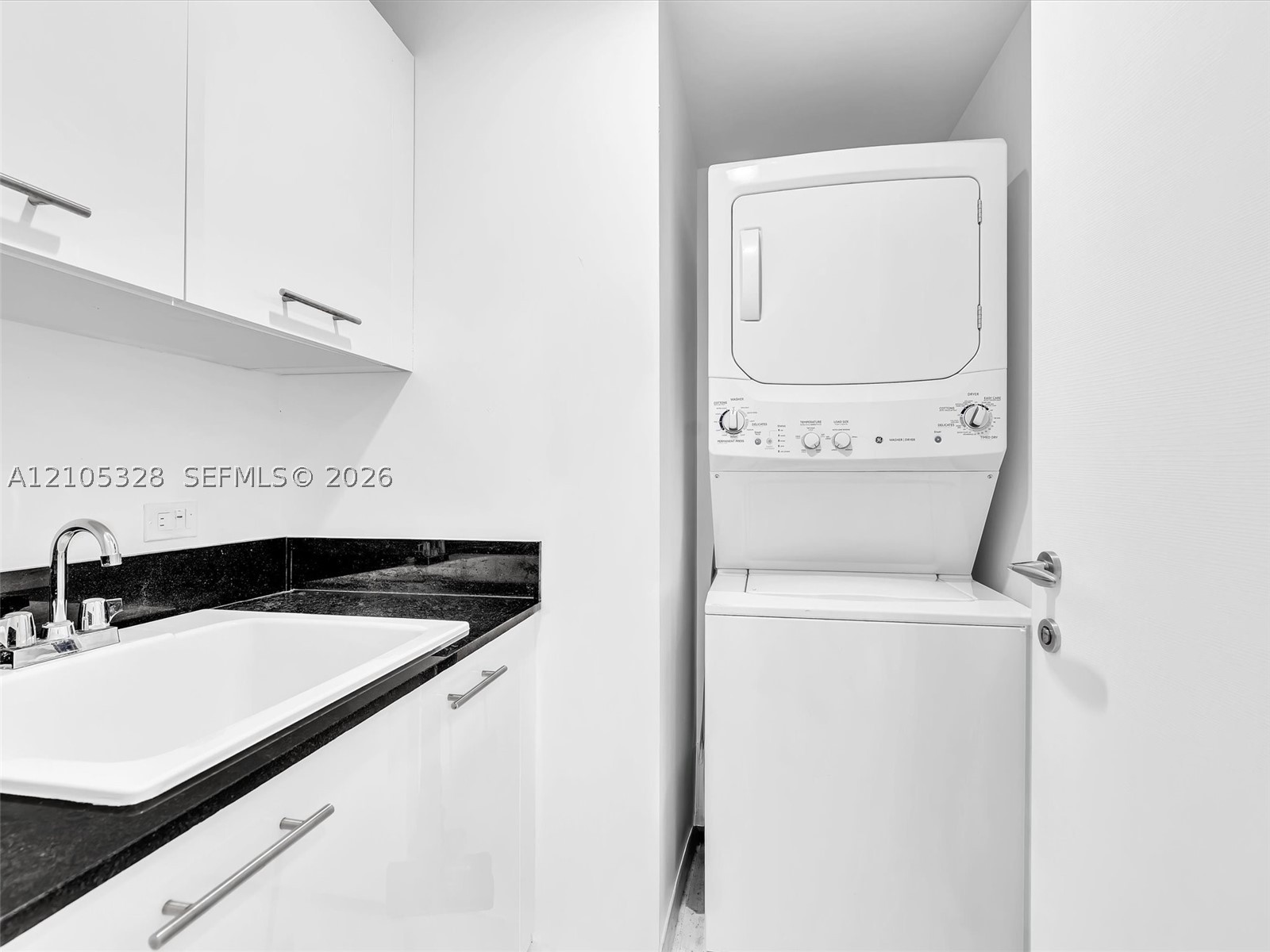 3951 S Ocean Dr #1901, Hollywood FL 33019