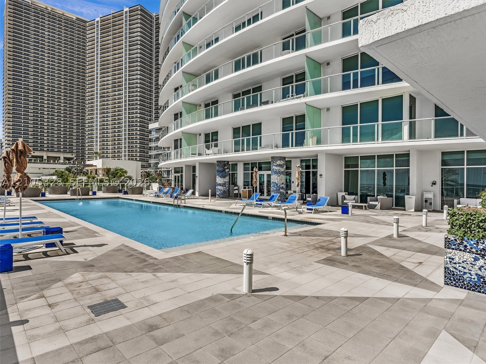 3951 S Ocean Dr #1901, Hollywood FL 33019