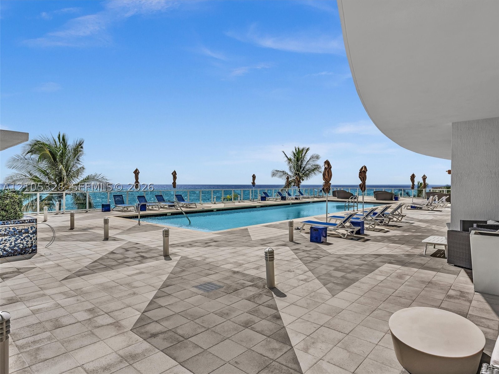 3951 S Ocean Dr #1901, Hollywood FL 33019