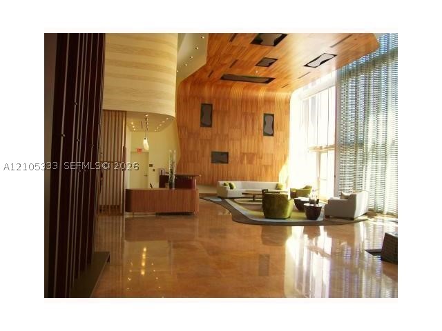 50 Biscayne Blvd #2102, Miami FL 33132