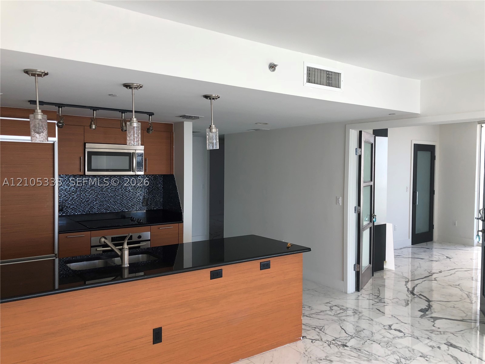 50 Biscayne Blvd #2102, Miami FL 33132