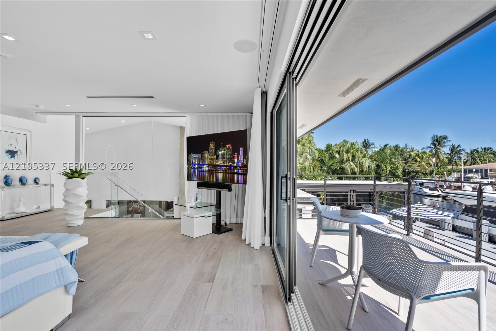 3322 NE 166th St, North Miami Beach FL 33160