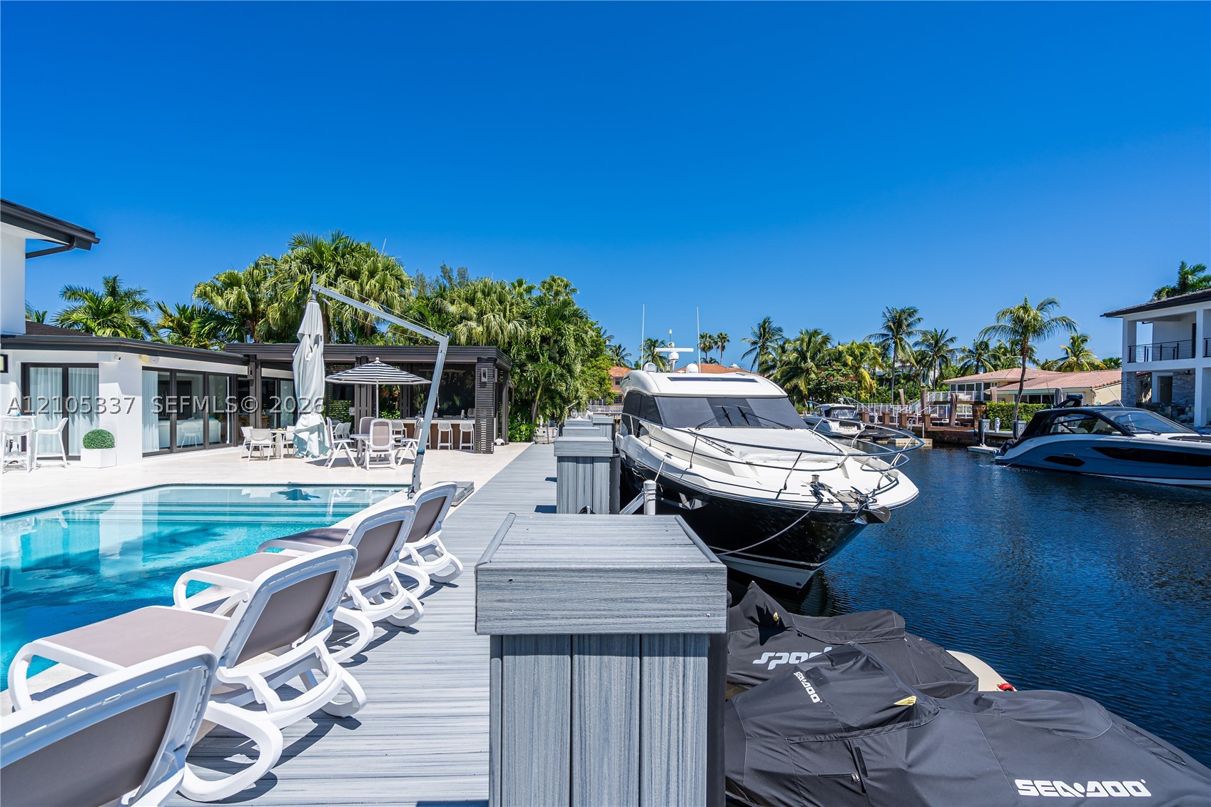 3322 NE 166th St, North Miami Beach FL 33160