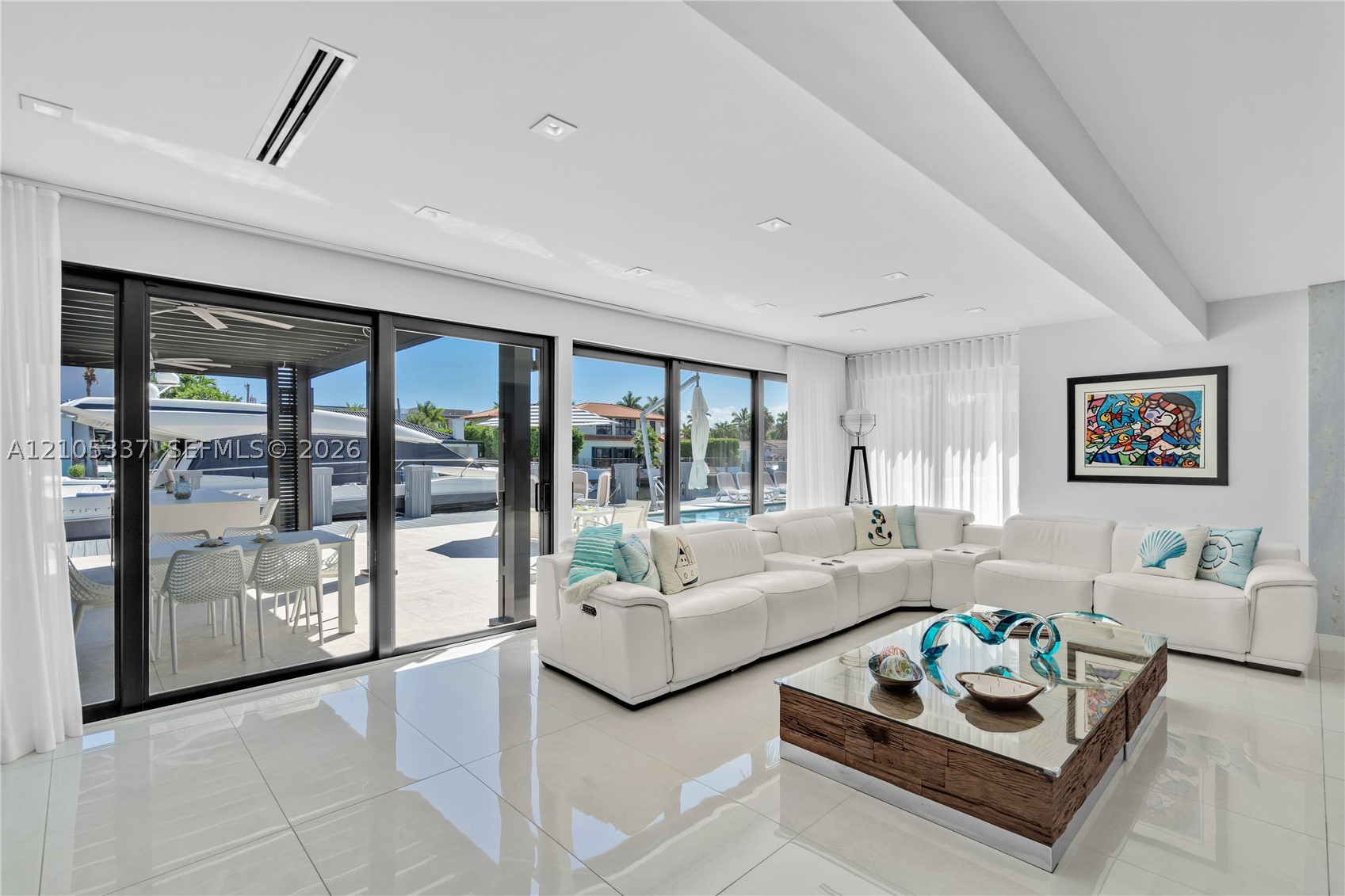 3322 NE 166th St, North Miami Beach FL 33160