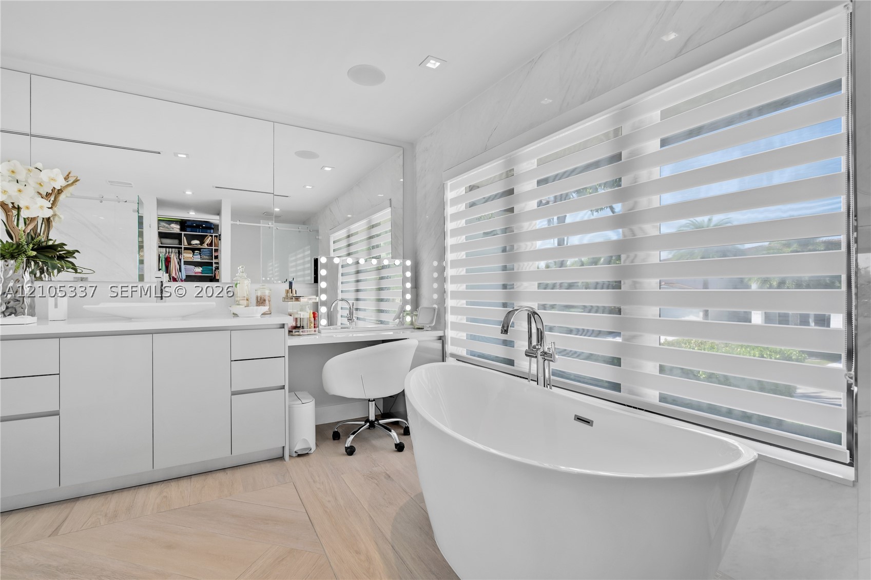 3322 NE 166th St, North Miami Beach FL 33160
