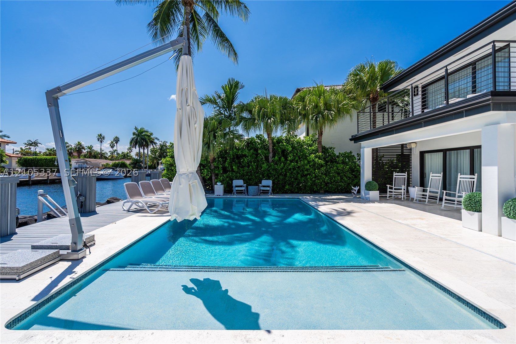 3322 NE 166th St, North Miami Beach FL 33160