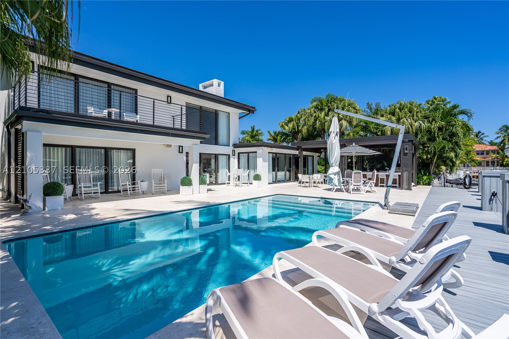 3322 NE 166th St, North Miami Beach FL 33160
