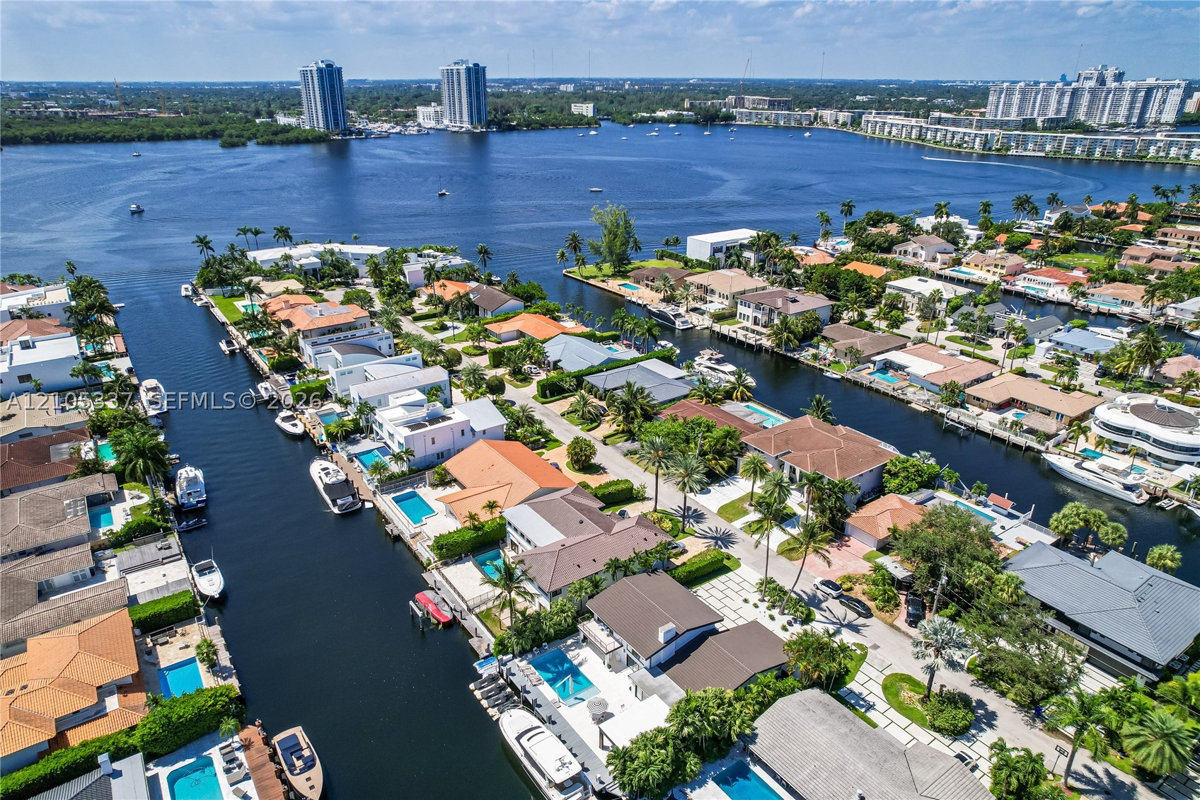 3322 NE 166th St, North Miami Beach FL 33160