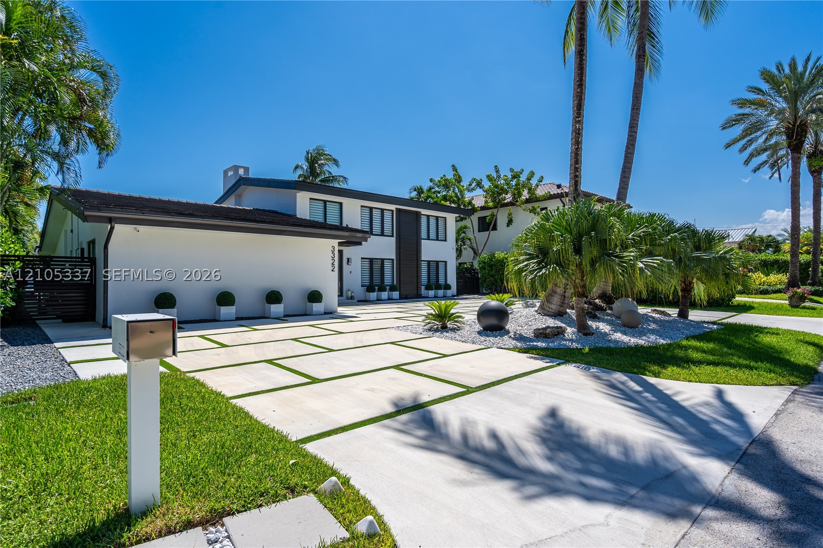 3322 NE 166th St, North Miami Beach FL 33160