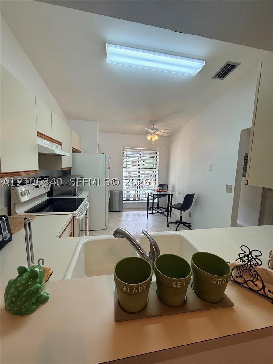 3310 Perimeter Dr #3310, Green Acres FL 33467
