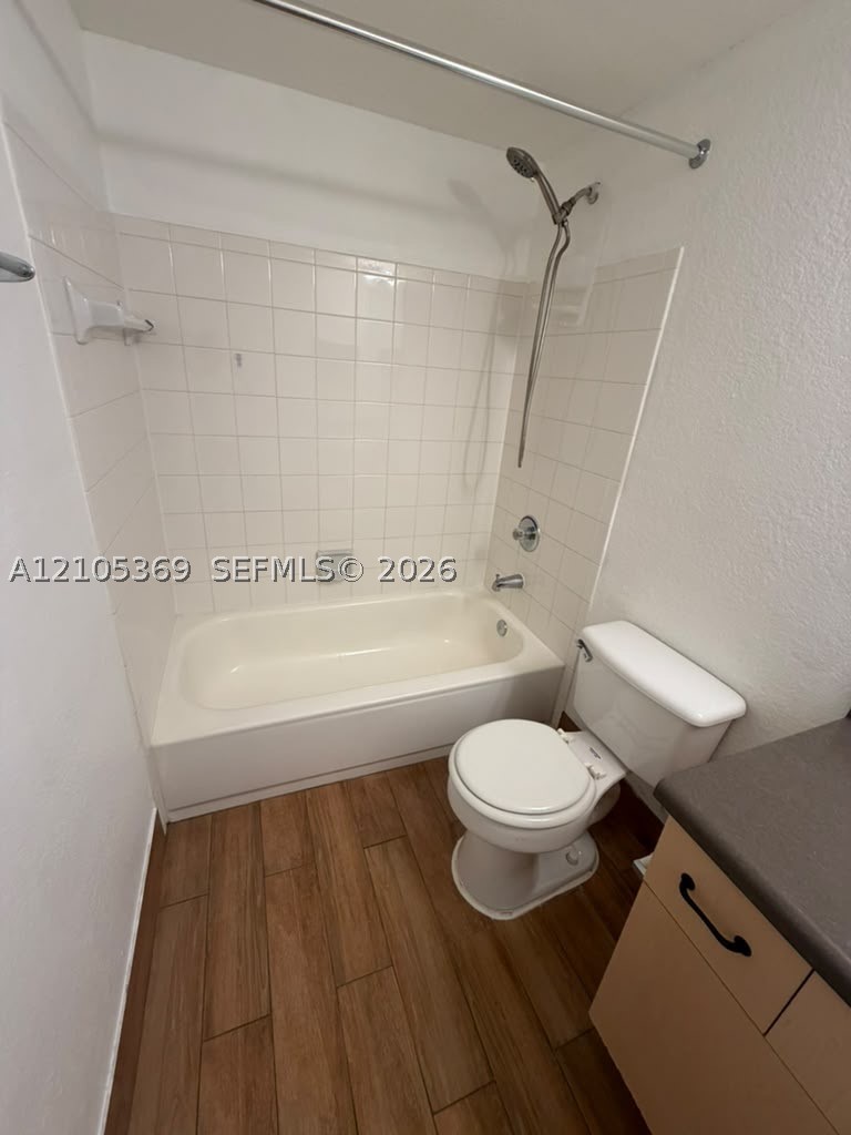 2430 Centergate Dr #107, Miramar FL 33025