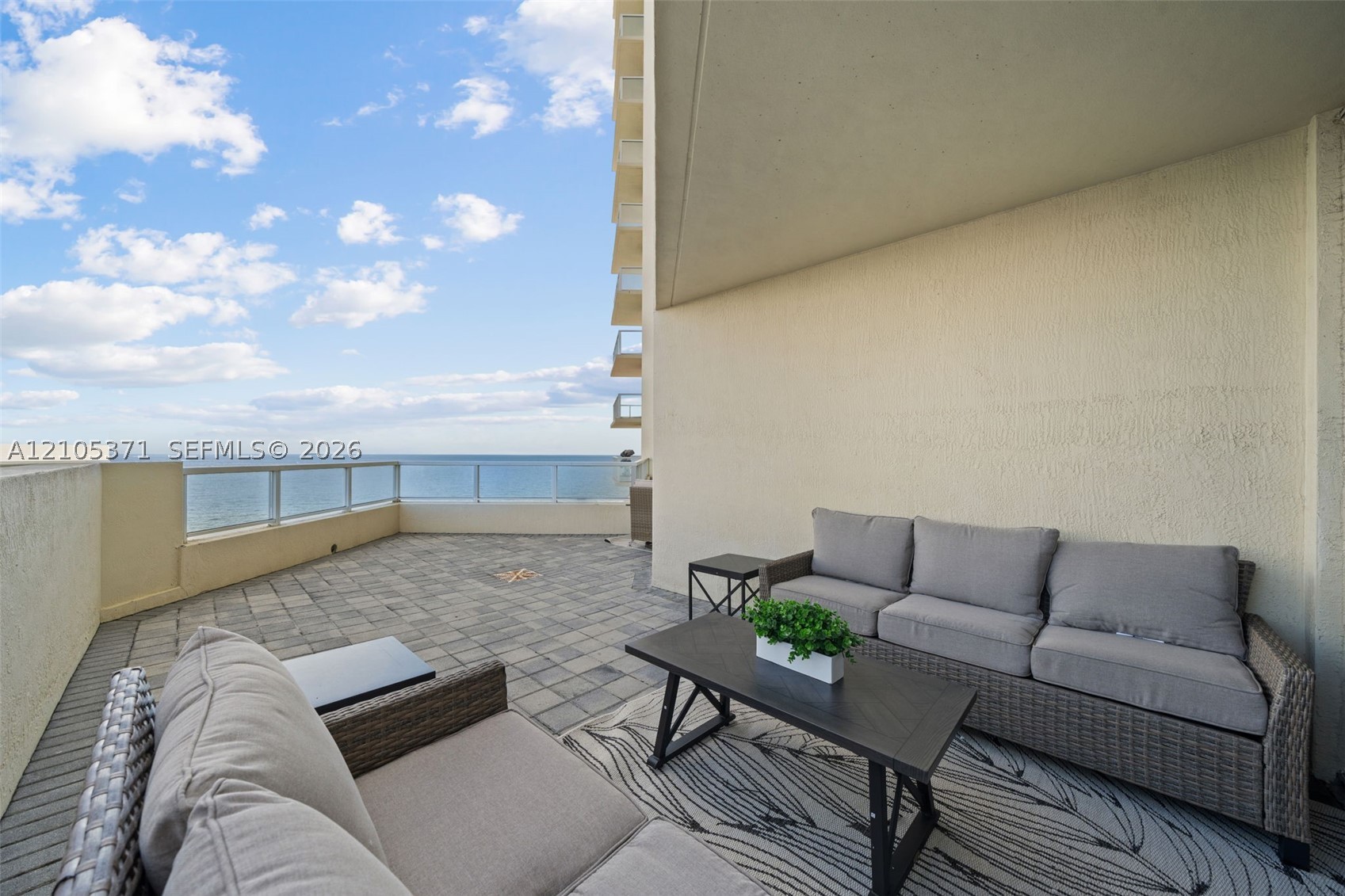 16699 Collins Ave #1104, Sunny Isles Beach FL 33160