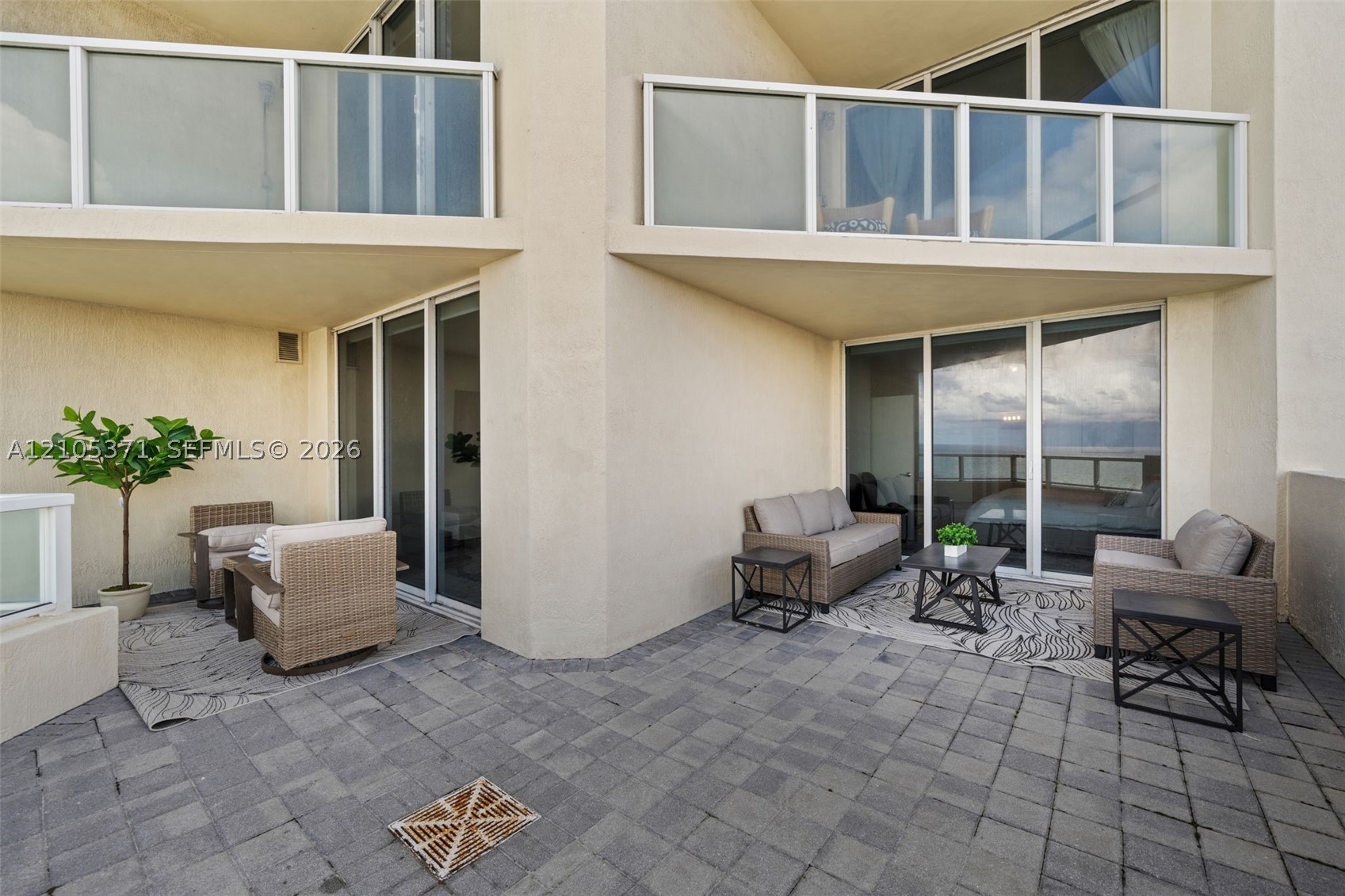16699 Collins Ave #1104, Sunny Isles Beach FL 33160