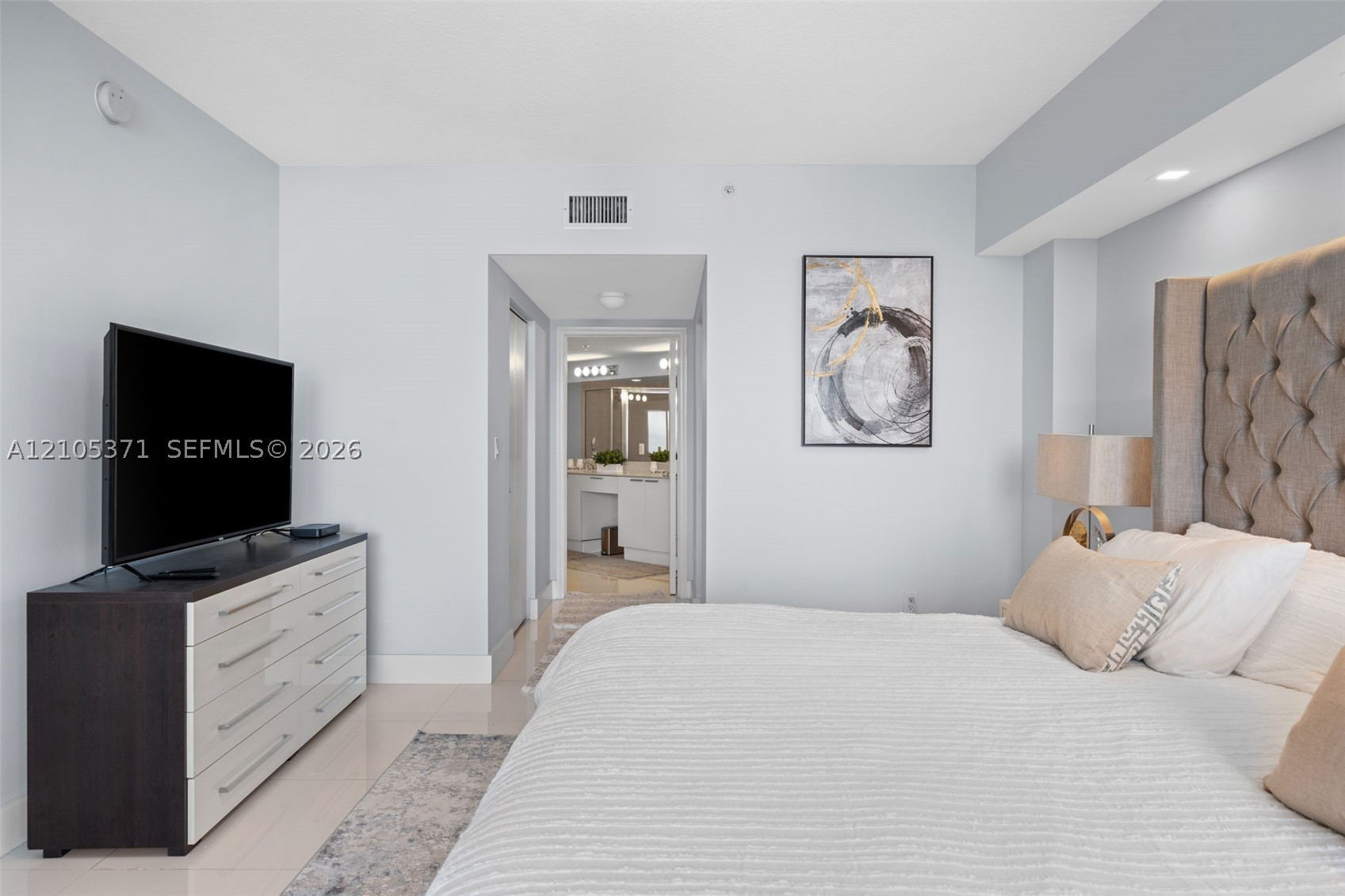 16699 Collins Ave #1104, Sunny Isles Beach FL 33160