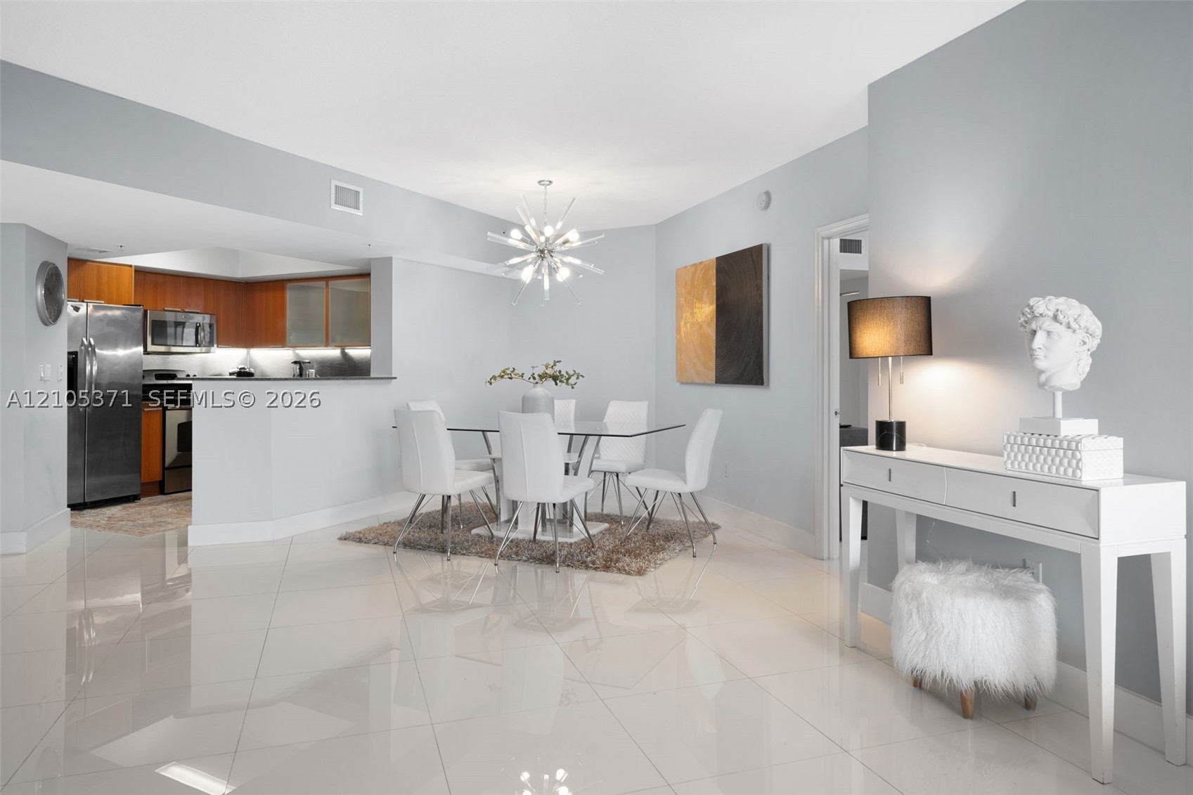 16699 Collins Ave #1104, Sunny Isles Beach FL 33160