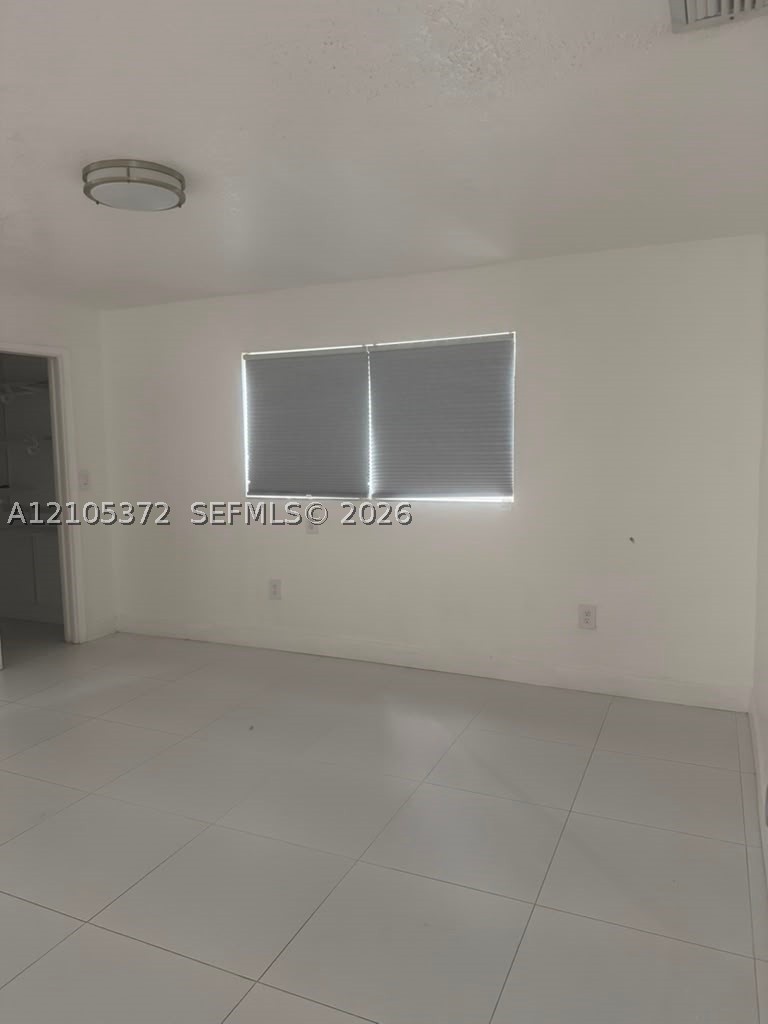 2300 NW 83rd Ave, Sunrise FL 33322