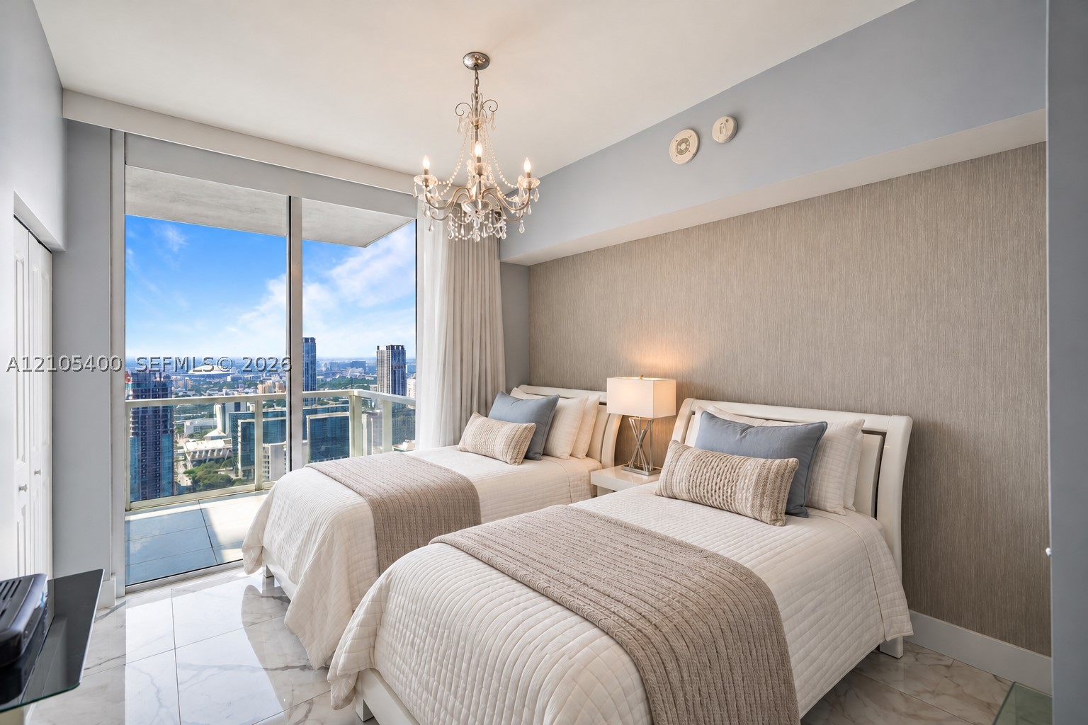 244 Biscayne Blvd #4308, Miami FL 33132