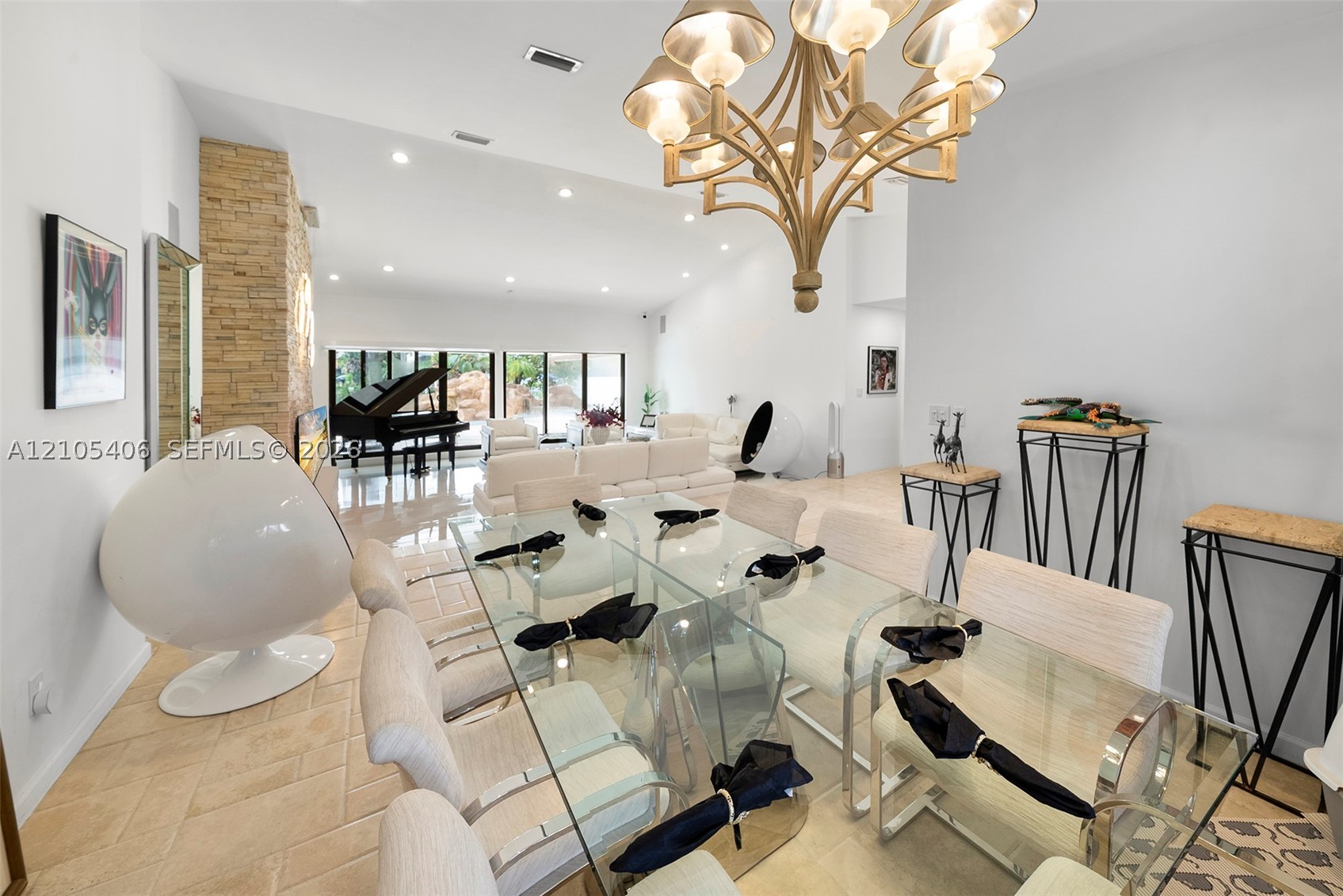 407 Sunset Dr, Hallandale Beach FL 33009