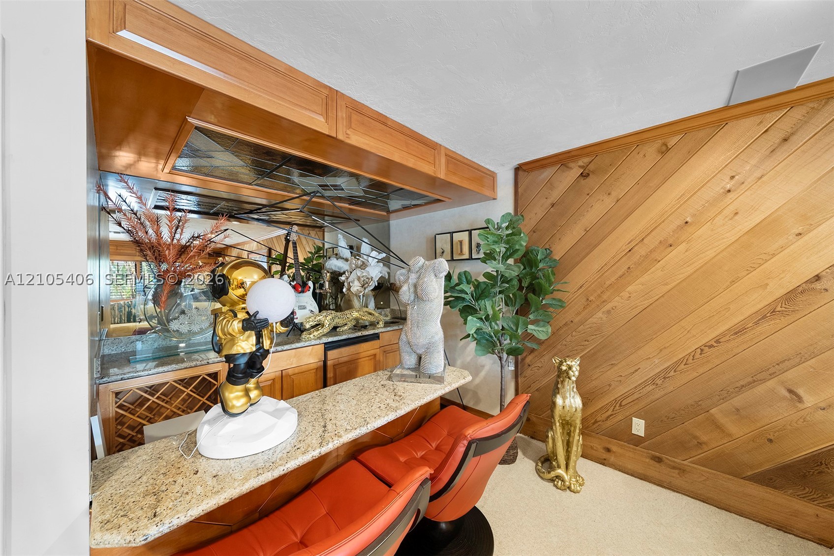 407 Sunset Dr, Hallandale Beach FL 33009