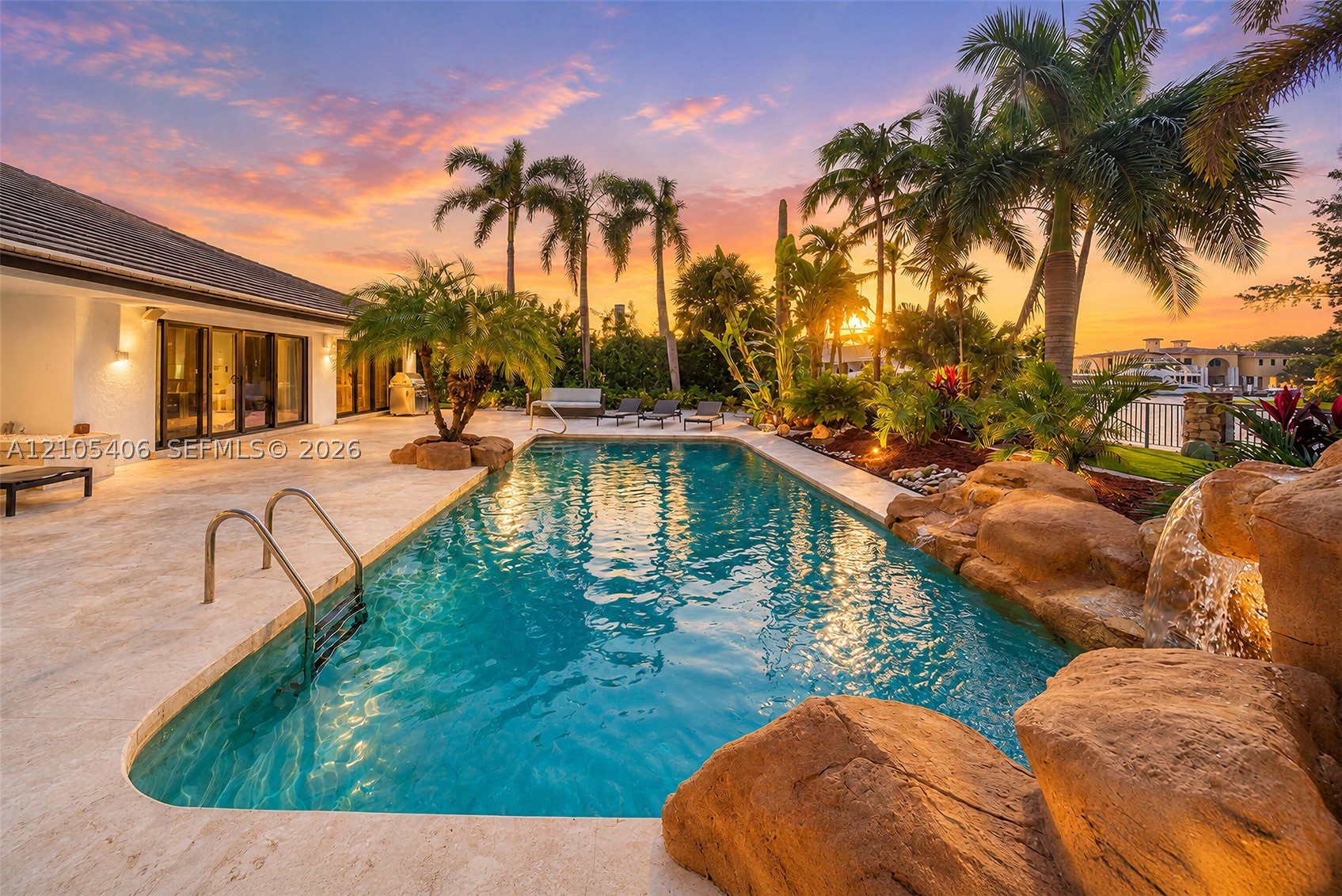 407 Sunset Dr, Hallandale Beach FL 33009