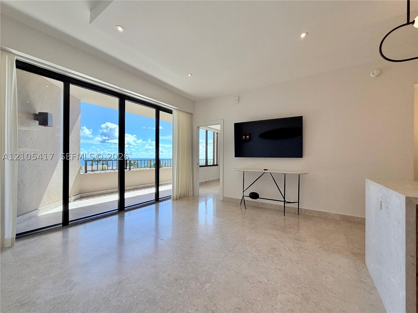 201 Crandon Blvd #605, Key Biscayne FL 33149