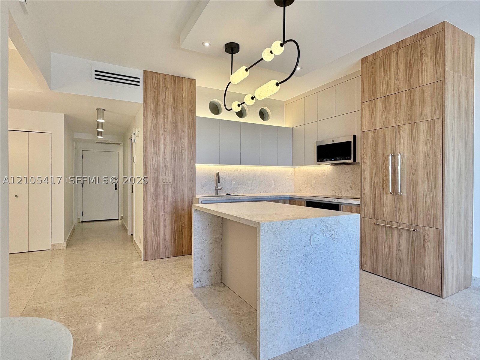 201 Crandon Blvd #605, Key Biscayne FL 33149